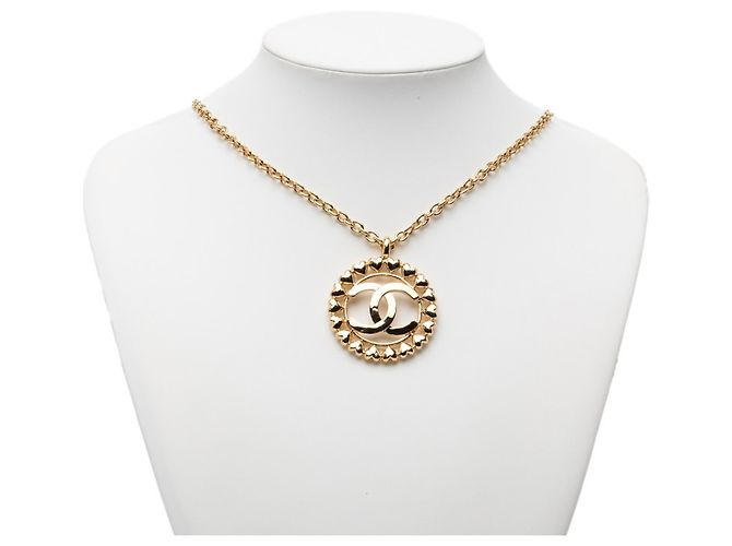 Collana con motivo a cuore Coco Mark di Chanel D'oro - vista 6