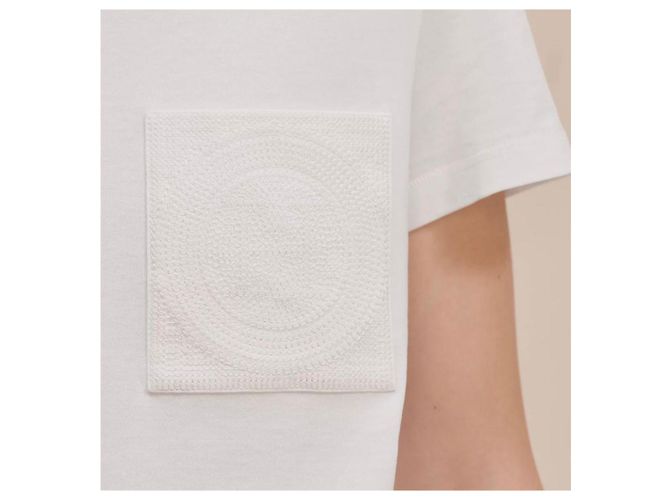 Vestido t-shirt de algodão branco Hermès Paris com bolso bordado - vista 8