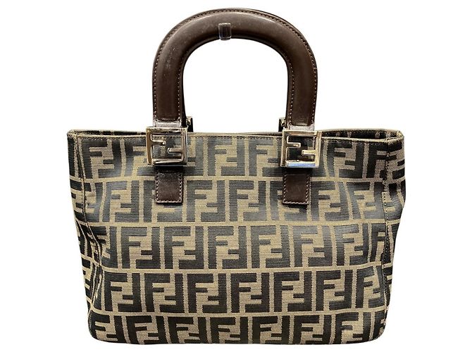 Borsa Fendi marrone in pelle e nylon - vista 2