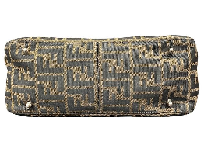 Borsa Fendi marrone in pelle e nylon - vista 3