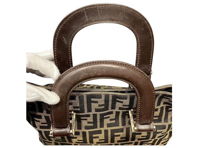 Borsa Fendi marrone in pelle e nylon - vista 6