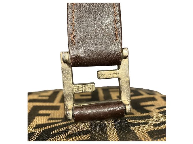Borsa Fendi marrone in pelle e nylon - vista 7