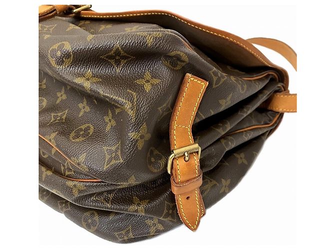 Borsa a Spalla Saumur 35 Monogramma Louis Vuitton Marrone - vista 7
