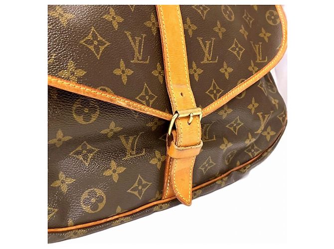 Borsa a Spalla Saumur 35 Monogramma Louis Vuitton Marrone - vista 9