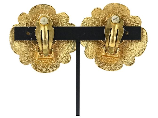 Vintage Chanel Clip-Ohrringe aus Gold mit Kunstperlen Golden - Ansicht 2