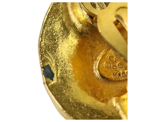 Chanel Coco Mark Circle Clip Earrings Golden - view 14
