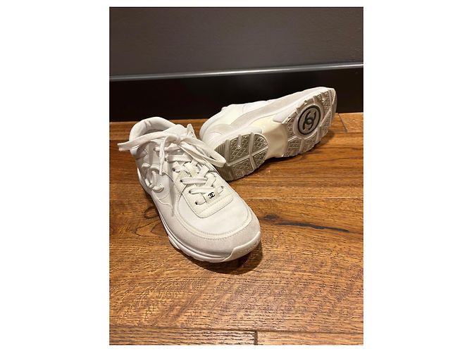 Sneakers in pelle e suede bianco Chanel - vista 10