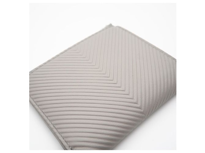 Billetera compacta slim de piel de ternera texturizada Loewe Castaño - vista 4