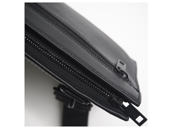 Borsa Messenger Aerogram LV Louis Vuitton Nero - vista 7