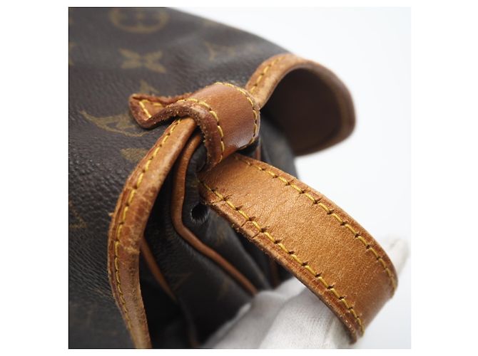 Borsa a Spalla Saumur 30 Monogramma Louis Vuitton Marrone - vista 10