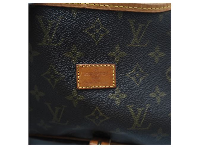 Borsa a Spalla Saumur 30 Monogramma Louis Vuitton Marrone - vista 16