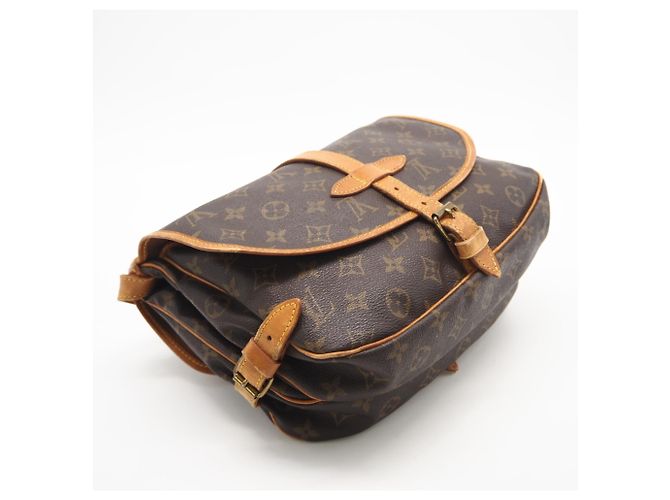 Borsa a Spalla Saumur 30 Monogramma Louis Vuitton Marrone - vista 6