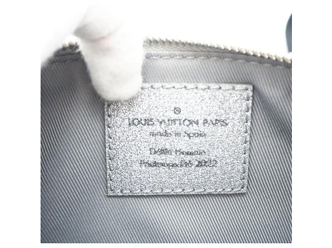 Pochette Trio Monogram Damier Glitter Taurillon NM M59682 di Louis Vuitton Nero Argento - vista 14