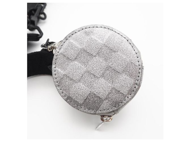 Pochette Trio Monogram Damier Glitter Taurillon NM M59682 di Louis Vuitton Nero Argento - vista 5