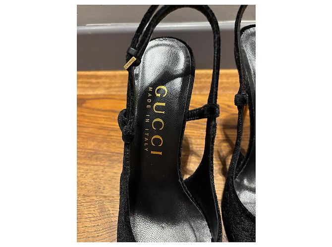 Décolleté Slingback GG in Velluto Nero Gucci - vista 8