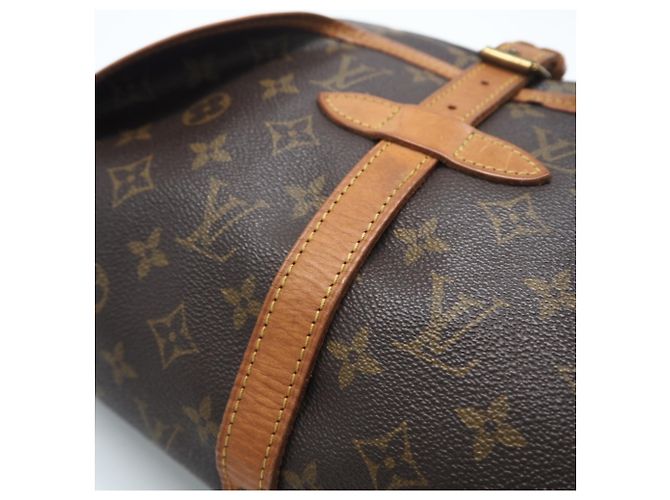 Borsa a Spalla Saumur 30 Monogram Louis Vuitton Marrone - vista 4