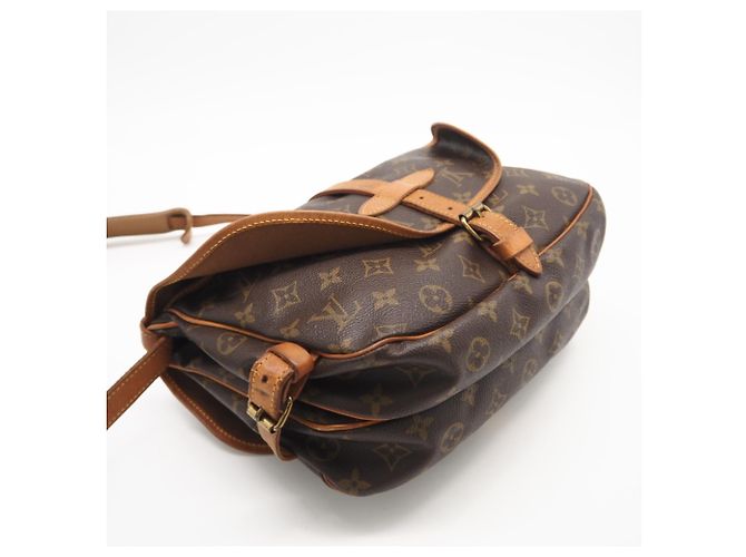 Borsa a Spalla Saumur 30 Monogram Louis Vuitton Marrone - vista 5