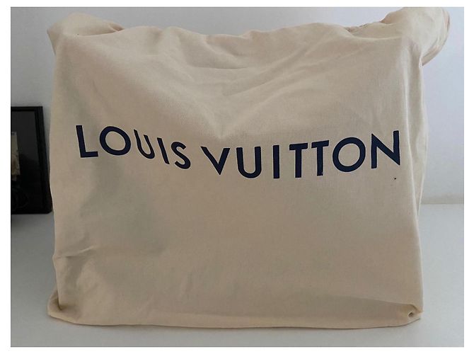 Onthego Louis Vuitton schwarze Leder-Tote - Ansicht 6