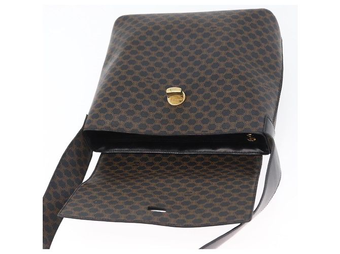 Céline Borsa a Spalla in Tela Macadam CELINE in Pelle PVC Nera e Dorata Auth 171442V Nero D'oro - vista 15