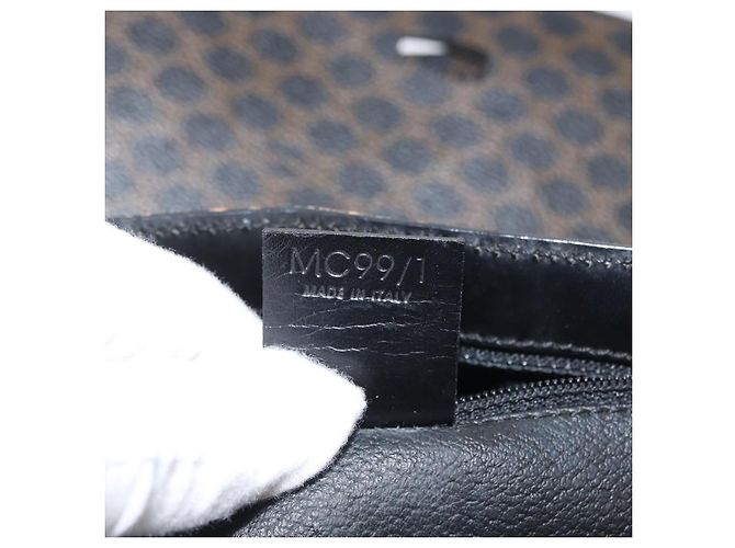 Céline Borsa a Spalla in Tela Macadam CELINE in Pelle PVC Nera e Dorata Auth 171442V Nero D'oro - vista 22