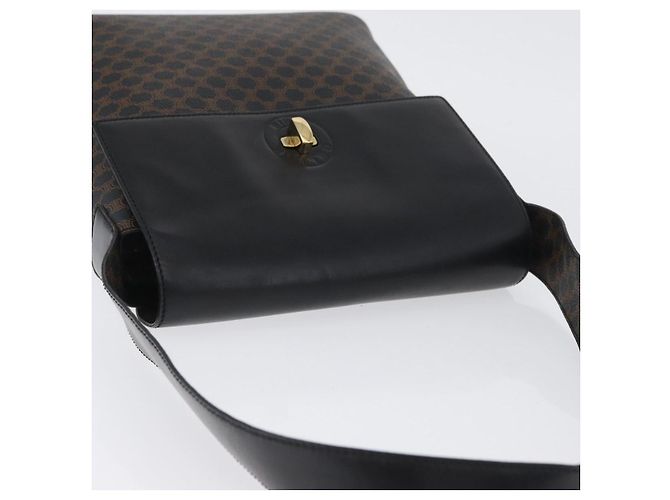 Céline Borsa a Spalla in Tela Macadam CELINE in Pelle PVC Nera e Dorata Auth 171442V Nero D'oro - vista 6
