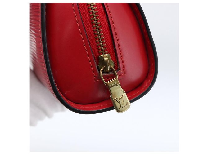 LOUIS VUITTON Pochette Dauphine PM Epi Rosso Castigliano M48447 LV Auth BA11147 - vista 8