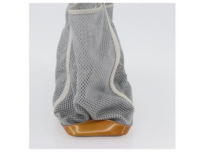 PRADA Mesh Sporttasche aus Nylon mit lackiertem Leder Grau Silber Auth 173584 Braun - Ansicht 4