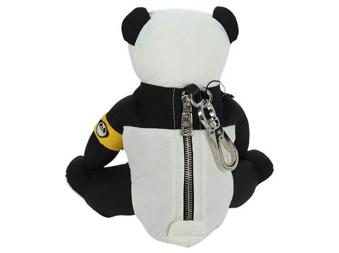 Dolce & Gabbana DOLCE&GABBANA D&G x Jujutsu Kaisen Borsa Eco Panda Nylon Nero Bianco Auth 166972SM - vista 3