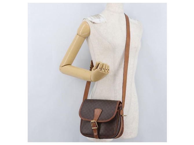 Céline Borsa a Spalla in Tela Macadam CELINE in Pelle PVC Marrone Oro Auth LNZ209 D'oro - vista 24