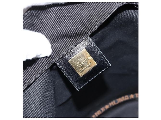 Borsa a mano FENDI in nylon nero Auth 172823 - vista 14