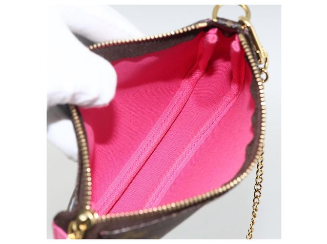 LOUIS VUITTON Monogram Vivienne Mini Pochette Accessoires M81633 Auth 167031SM Monograma - vista 10