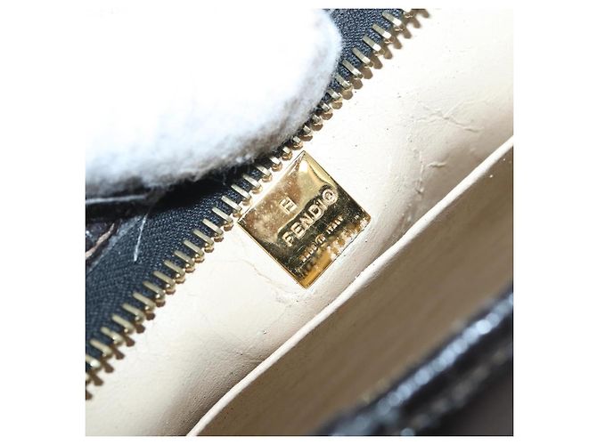 Clutch in tela Zucca FENDI Nero Marrone Auth mr2022 - vista 14