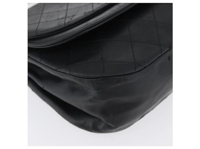 CHANEL Borsa a Spalla Matelassé in Pelle di Agnello Nera Oro CC Auth bs33642 Nero D'oro - vista 11