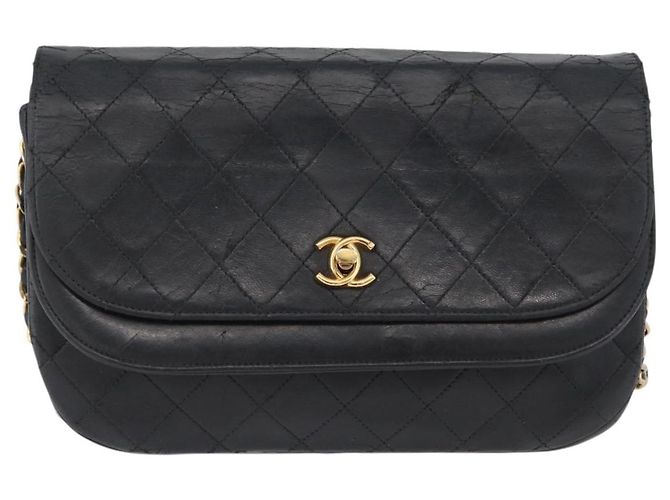 CHANEL Borsa a Spalla Matelassé in Pelle di Agnello Nera Oro CC Auth bs33642 Nero D'oro - vista 2