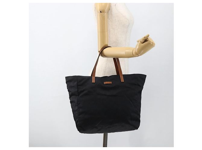 Borsa tote in tela GG Gucci in nylon nero e oro 282439 Auth BA10417 D'oro - vista 21