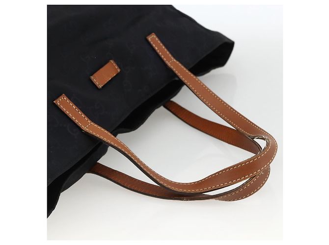 Borsa tote in tela GG Gucci in nylon nero e oro 282439 Auth BA10417 D'oro - vista 7