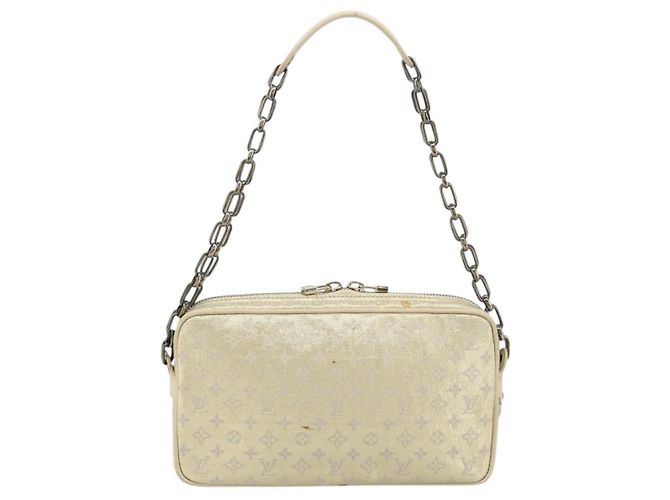 LOUIS VUITTON Borsa a Spalla McKenna Monogram Shine Oro M92363 LV Auth 171448A D'oro - vista 2