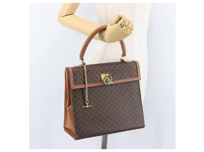 Céline Borsa a mano in tela Macadam CELINE in pelle PVC marrone oro Auth 172507 D'oro - vista 24