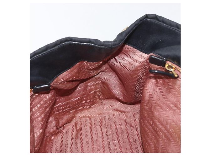 PRADA Handtasche aus Nylon Schwarz Gold Auth fm5210 Golden - Ansicht 19