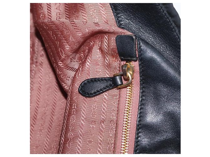 PRADA Handtasche aus Nylon Schwarz Gold Auth fm5210 Golden - Ansicht 22