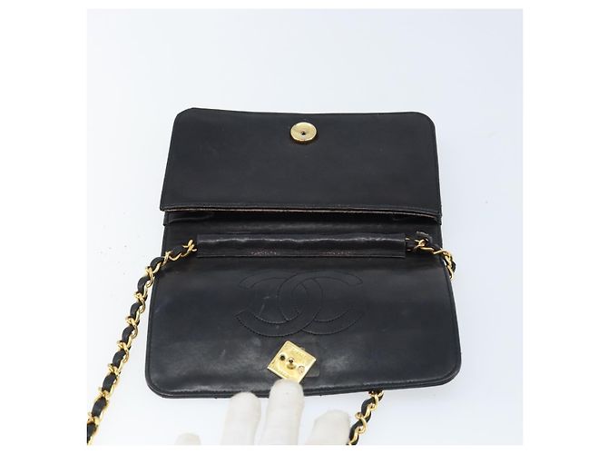 CHANEL Borsa a Spalla Matelassé in Pelle Nera con Catena Dorata CC Auth gh1758 Nero D'oro - vista 17
