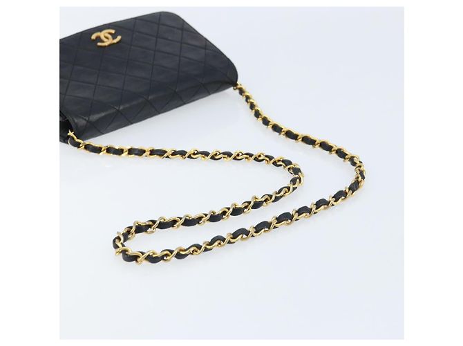CHANEL Borsa a Spalla Matelassé in Pelle Nera con Catena Dorata CC Auth gh1758 Nero D'oro - vista 7
