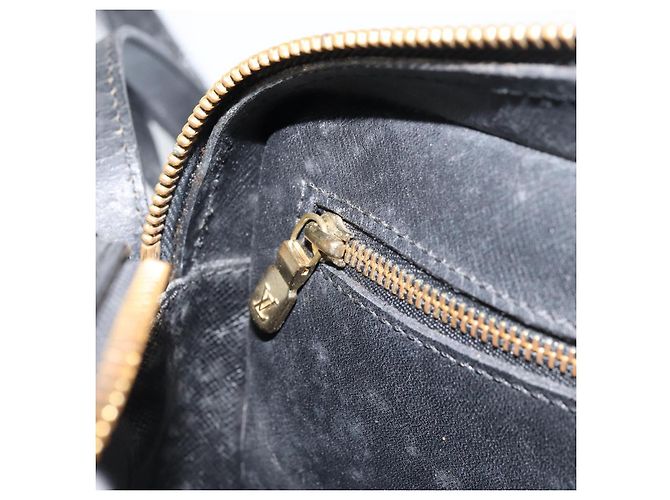 LOUIS VUITTON Borsa a Spalla Epi Jeune Fille MM Nera M52152 LV Auth 173105 Nero - vista 22
