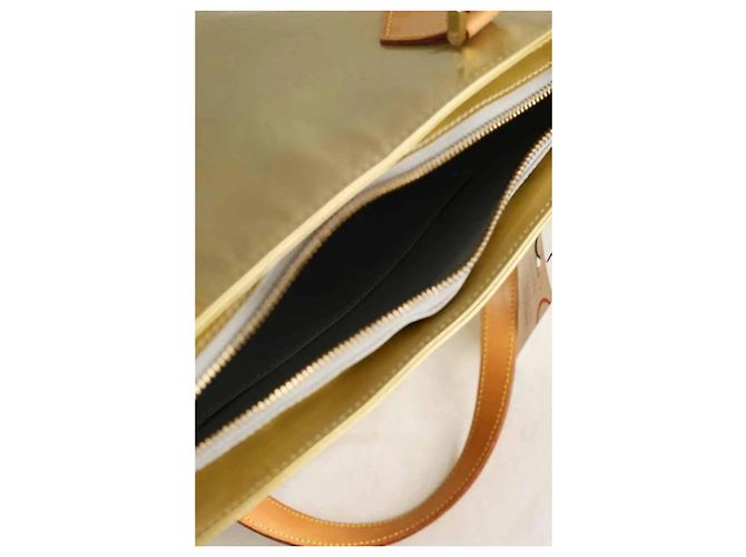 Louis Vuitton Sac à main Reade en cuir doré - vue 8