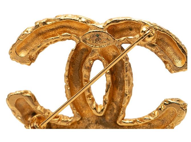 Timeless Spilla Vintage Lava Coco Mark di Chanel D'oro - vista 3