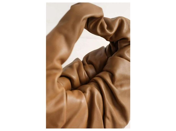 Bottega Veneta The Shoulder Pouch aus camel Leder Kamel - Ansicht 3