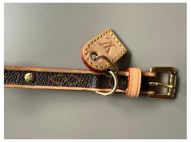 Louis Vuitton Monogram Dog Collar Beige - view 5