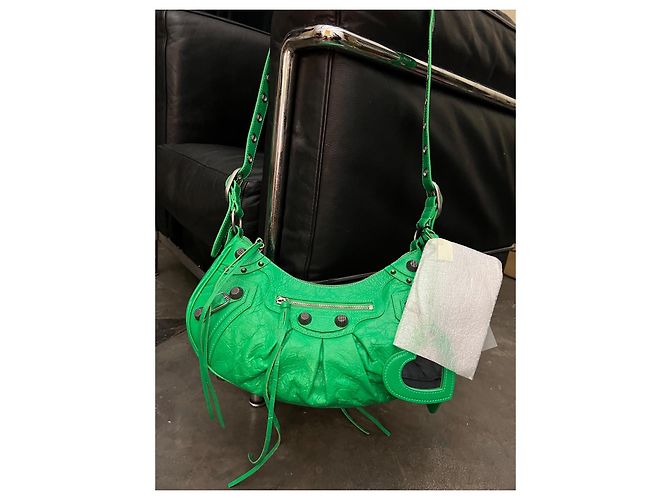 Le Cagole Borsa a spalla Balenciaga Cagole Verde in Pelle di Agnello - vista 5