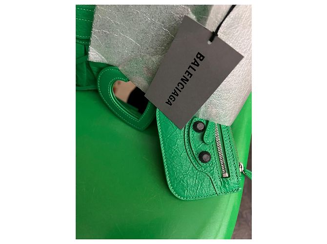 Le Cagole Borsa a spalla Balenciaga Cagole Verde in Pelle di Agnello - vista 9