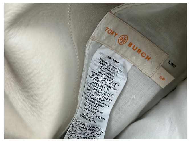 Tory Burch Manteau beige en fourrure - vue 6